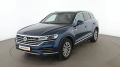 Blau Gebraucht 2018 VW Touareg Elegance SUV | 38.080 € (Fairer Preis)