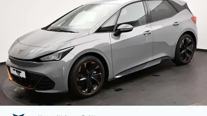 Gebraucht 2025 Cupra Born Kleinwagen | 34.290 € (Guter Preis)