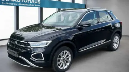 Gebraucht VW T-Roc Style 150 PS (110 kW) 2024 Schwarz SUV