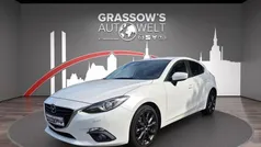 Weiß Gebraucht 2016 Mazda 3 Nakama Limousine | 13.990 € (Fairer Preis)