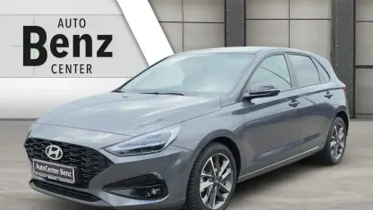 Gebraucht Hyundai i30 Advantage 140 PS (102 kW) 2025 Grau Limousine