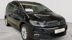 Deep black perleffekt Gebraucht 2023 VW Touran Comfortline Van / Kleinbus | 33.990 € (Fairer Preis)