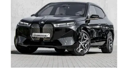 Gebraucht BMW iX M Sport 384 kW (523 PS) 2022 Black sapphire SUV