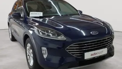 Gebraucht Ford Kuga Titanium 190 PS (139 kW) 2020 Blazer blau SUV