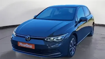 Gebraucht VW Golf VIII 110 PS (80 kW) 2022 Grau Limousine