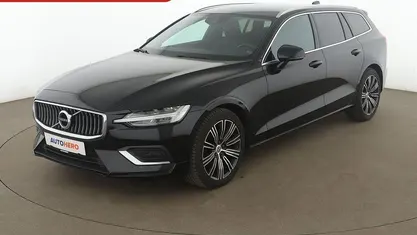 Second-hand Volvo V60 Inscription 150 CP (110 kW) 2019 Negru Break