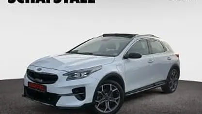 Weiß Gebraucht 2021 Kia XCeed Spirit SUV | 19.479 € (Fairer Preis)