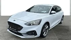 Weiß Gebraucht 2020 Ford Focus ST Limousine | 22.980 € (Guter Preis)