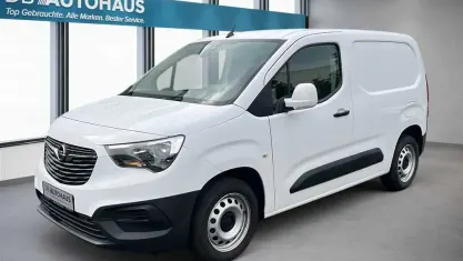 Gebraucht Opel Combo Edition 110 PS (80 kW) 2021 Weiß Van / Kleinbus