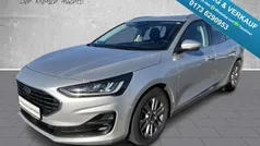 Silber Gebraucht 2023 Ford Focus Titanium X Kombi | 18.333 € (Guter Preis)