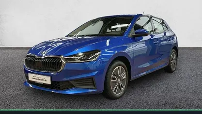 Raceblau metallic Gebraucht 2023 Skoda Fabia Tour Limousine | 18.890 € (Fairer Preis)