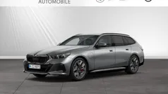Gebraucht 2024 BMW 550e | 81.790 € (Fairer Preis)