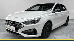 Weiß Gebraucht 2021 Hyundai i30 Edition 30 Limousine | 15.490 € (Fairer Preis)