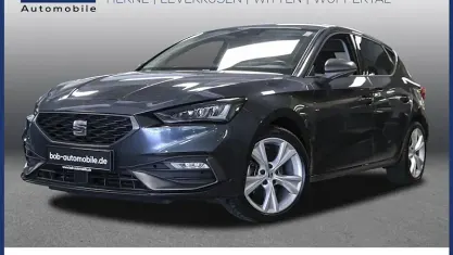 Usata Seat Leon FR 150 CV (110 kW) 2022 Grigio Berlina