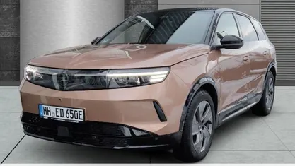 Braun Gebraucht 2025 Opel Grandland Electric SUV | 40.990 € (Fairer Preis)