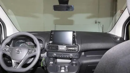 Andere Gebraucht 2023 Opel Combo-e Life Edition Van / Kleinbus | 22.990 € (Guter Preis)