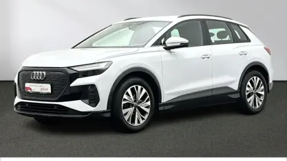 Gebraucht Audi Q4 e-tron Ambiente 125 kW (170 PS) 2023 Gletscherweiß metallic SUV