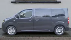 Grau Neu 2024 Toyota Proace Verso Comfort Kombi | 42.980 € (Fairer Preis)