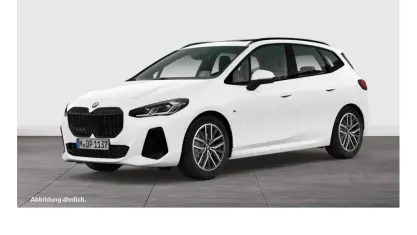 Gebraucht BMW 220 M Sport 156 PS (114 kW) 2023 Weiß Coupé