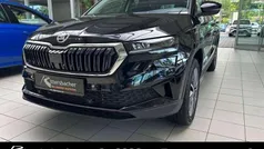 (schwarzmagic perleffekt) Gebraucht 2025 Skoda Karoq Tour SUV | 35.990 € (Fairer Preis)