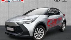 Gebraucht 2024 Toyota C-HR Team SUV | 37.990 €