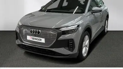 Gebraucht Audi Q4 Sportback e-tron Comfort 150 kW (204 PS) 2023 Kieselgrau SUV