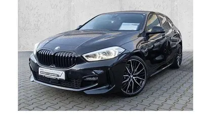 Schwarz Gebraucht 2023 BMW 120 M Sport Kleinwagen | 30.970 € (Fairer Preis)