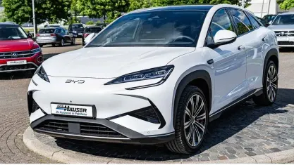Neu BYD Sealion 7 Design 389 kW (530 PS) 2026 Schwarz SUV