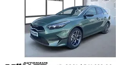 Experience grün metallic Neu 2025 Kia Ceed Sportswagon Platinum Kombi | 32.589 € (Fairer Preis)