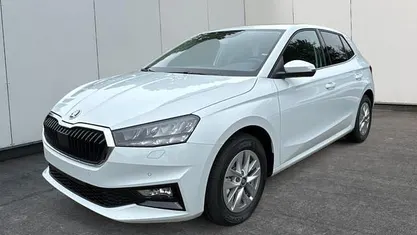 Gebraucht 2025 Skoda Fabia Selection Kleinwagen | 23.620 € (Fairer Preis)