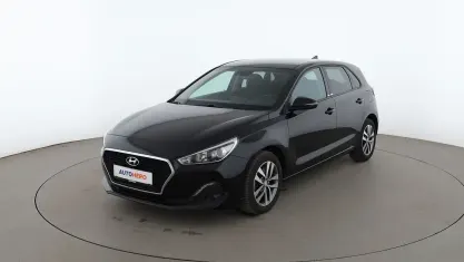 Gebraucht Hyundai i30 YES! 99 PS (72 kW) 2020 Schwarz Limousine