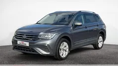 Grau Gebraucht 2024 VW Tiguan Allspace S SUV | 42.445 € (Fairer Preis)