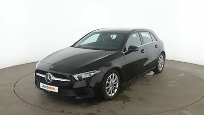 Gebraucht Mercedes A180 116 PS (85 kW) 2019 Limousine