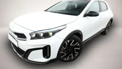 Neu Kia XCeed 179 PS (131 kW) 2026 Weiß SUV