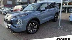 Gebraucht 2025 Mitsubishi Outlander P-HEV Plus SUV | 46.950 € (Superpreis)