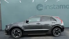 Grau Gebraucht 2024 Kia e-Niro Inspiration SUV | 35.649 € (Fairer Preis)