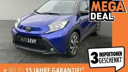 Gebraucht Toyota Aygo Team 72 PS (52 kW) 2024 Blau Kleinwagen