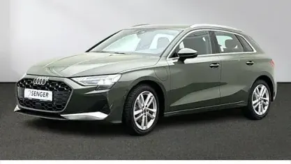 Gebraucht Audi A3 Advanced 204 PS (150 kW) 2025 Distriktgrün Limousine
