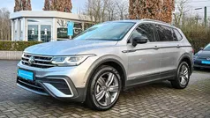 Pyritsilber metallic Gebraucht 2024 VW Tiguan Allspace SUV | 38.750 € (Fairer Preis)
