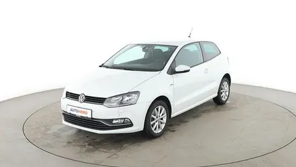 Weiß Gebraucht 2015 VW Polo LOUNGE Limousine | 9.010 € (Fairer Preis)