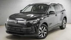 Deep black metallic (2t) Gebraucht 2025 VW Tiguan SUV | 34.991 € (Guter Preis)