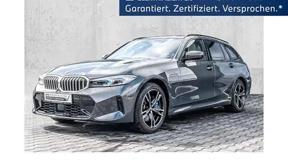 Gebraucht BMW 330e M Sport 292 PS (214 kW) 2024 Grau Kombi