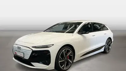 Gebraucht Audi A6 e-tron Ambiente 314 kW (428 PS) 2025 Gletscherweiß metallic Kombi