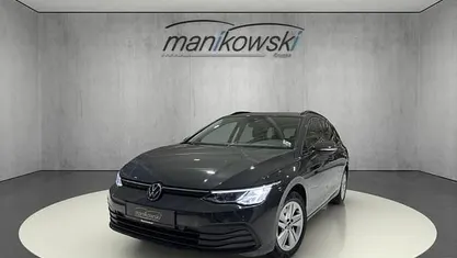 Gebraucht 2021 VW Golf VIII Life Kombi | 17.990 € (Fairer Preis)