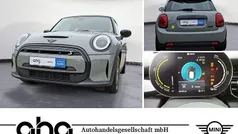 Grau Gebraucht 2022 Mini Cooper SE Essential Kleinwagen | 16.930 € (Fairer Preis)