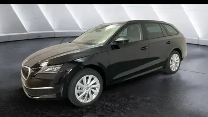 Neu Skoda Octavia Selection 150 PS (110 kW) 2025 Blackmagic Kombi