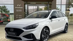 Serenity white / mic Gebraucht 2025 Hyundai i30 Kombi | 28.499 € (Fairer Preis)