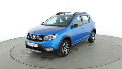 Blau Gebraucht 2019 Dacia Sandero Celebration Limousine | 10.950 € (Fairer Preis)