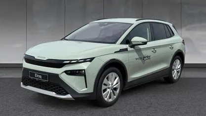 Grün Gebraucht 2025 Skoda Elroq Loft SUV | 34.950 € (Fairer Preis)