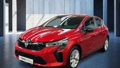 Rot Gebraucht 2024 Renault Clio V Evolution Limousine | 15.790 € (Fairer Preis)